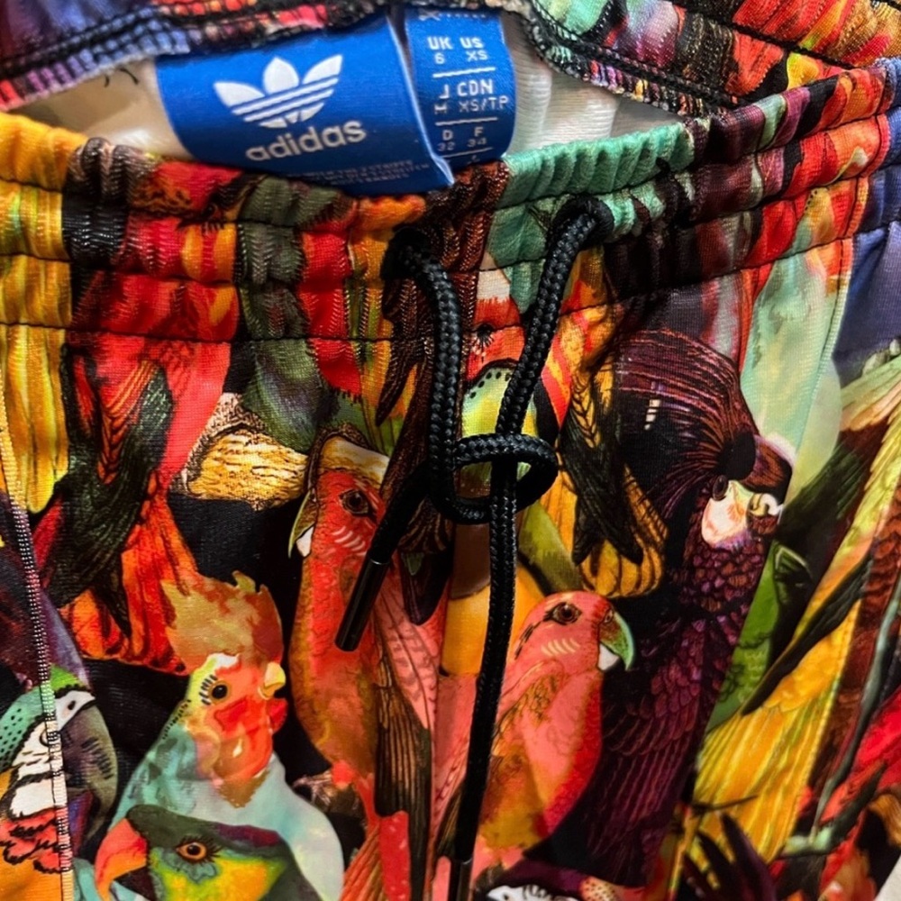 Adidas Multicolor Parrot Print Slim Joggers with Pockets. - Picture 3 of 4